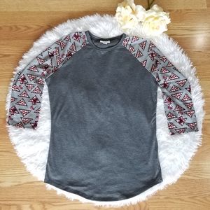 Minnie Mouse LuLaRoe Randy Raglan Top w/ ¾ Sleeves